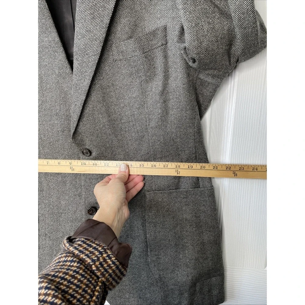Michael Kors Men's Classic-Fit 100% Lambs Wool Sport Coat Jacket Black Plaid 44L